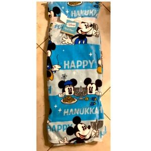 NWT Disney Hanukkah Mickey & Minnie Plush Throw Blanket 50”x70” Menorah Dreidel
